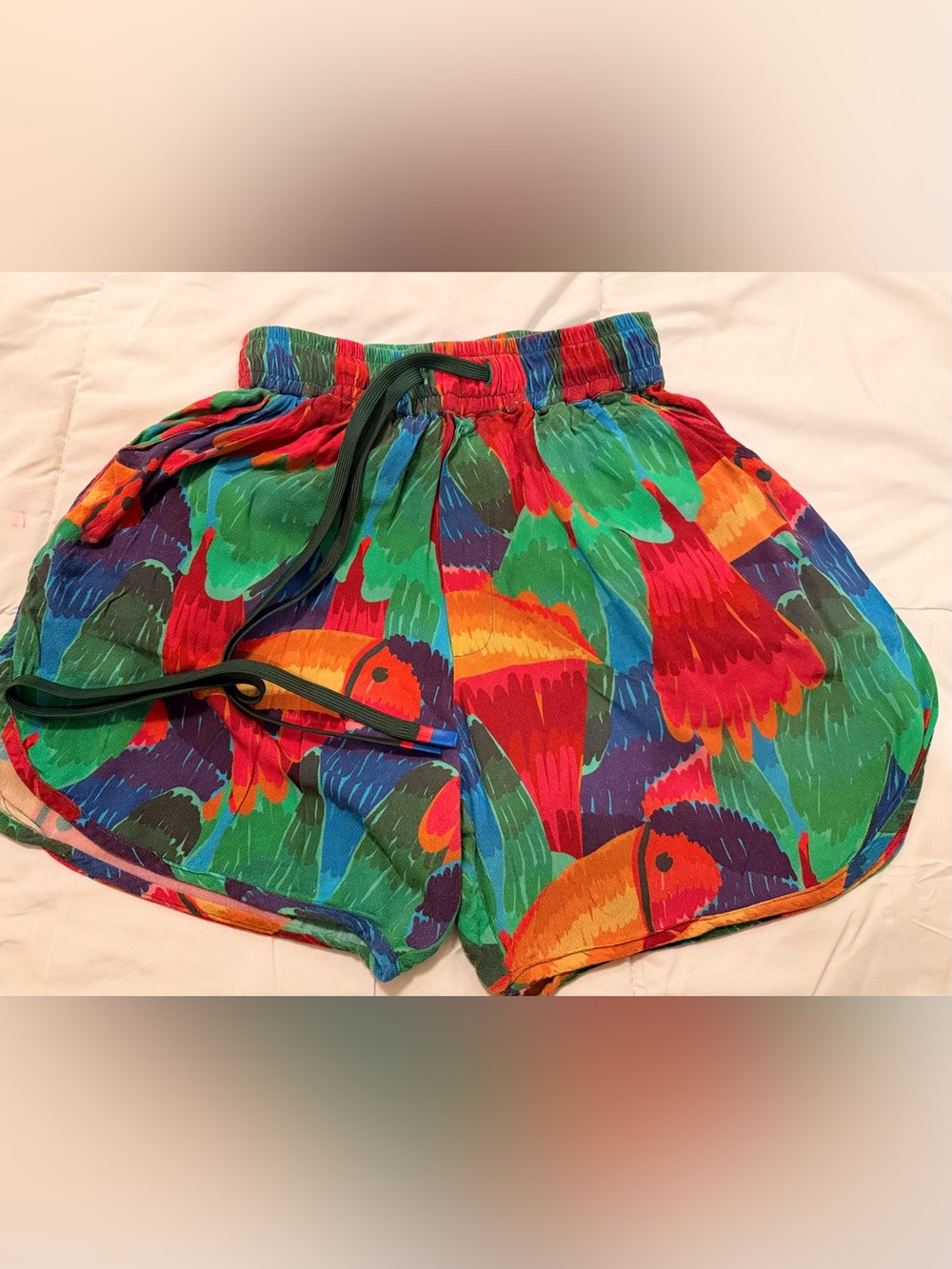 Farm Rio Vibrant Multicolor Parrot Print  Women's Shorts